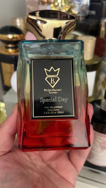 Special Day by @Bujairami Perfumes is my fragrance of the day.  It is so beautiful I don’t know why I don’t wear it more often #perfumerecommendation #scentoftheday